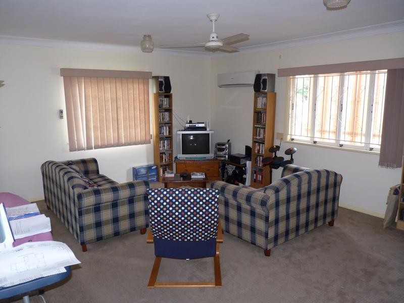 14 Megalong Street, Holland Park West QLD 4121