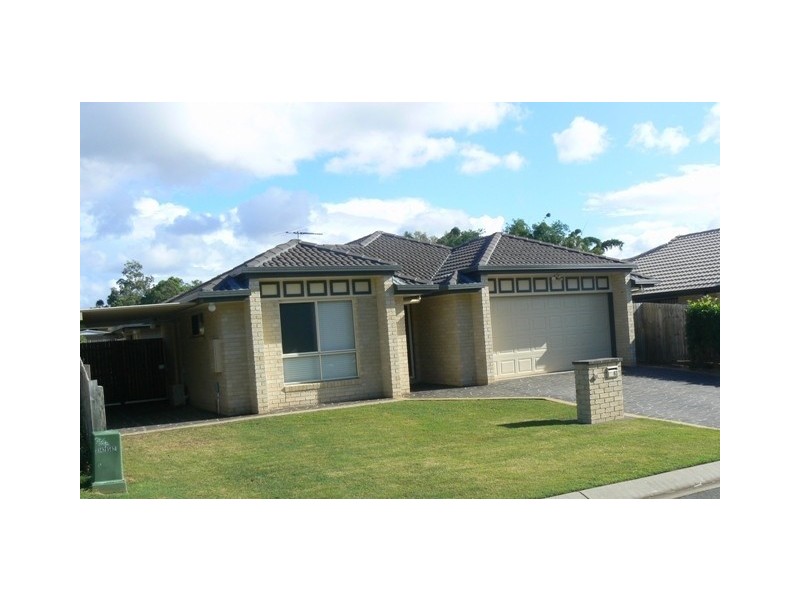 43 MacFarlan Street, Birkdale QLD 4159