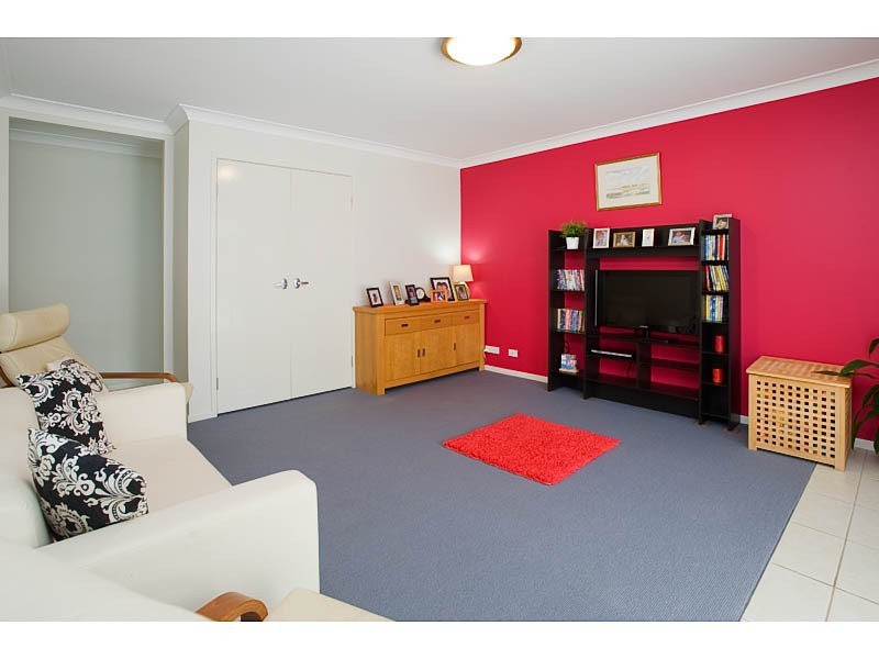 25 Trafalgar Vale Avenue, Wellington Point QLD 4160