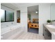 25 Trafalgar Vale Avenue, Wellington Point QLD 4160