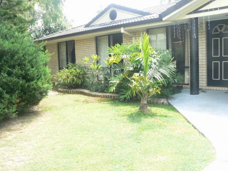 4 Eton Court, Alexandra Hills QLD 4161