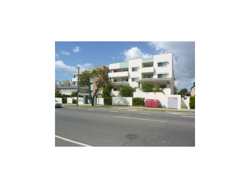 8/52 Queen Street, Southport QLD 4215