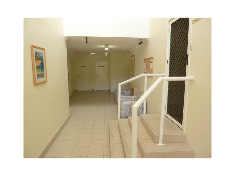 8/52 Queen Street, Southport QLD 4215