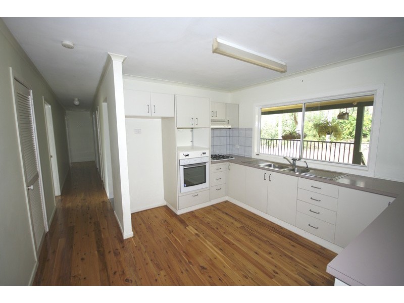 22 Beames Drive, Laidley South QLD 4341