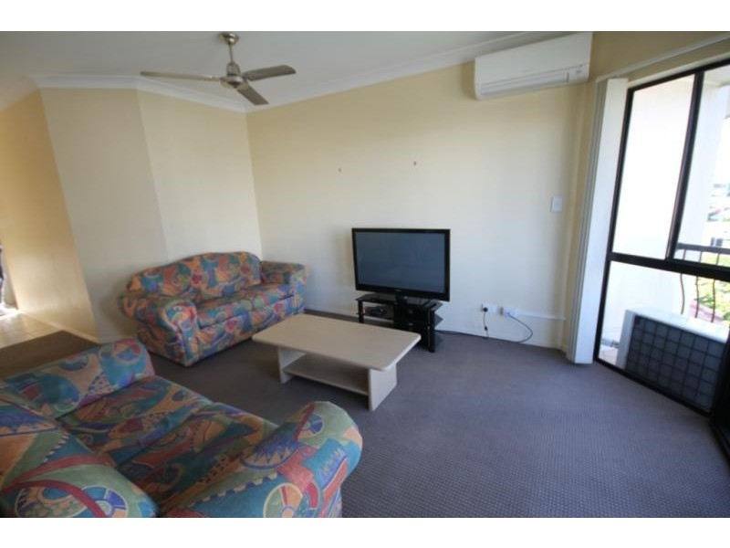 14/2 Broad St, Labrador QLD 4215