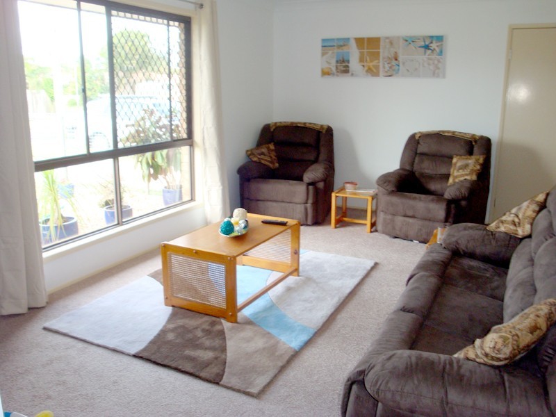2 Frances Street, Victoria Point QLD 4165