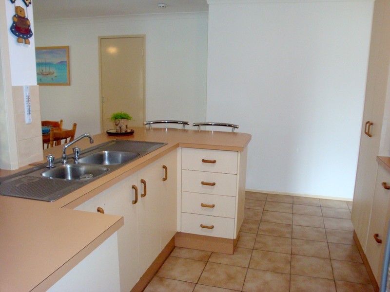 2 Frances Street, Victoria Point QLD 4165