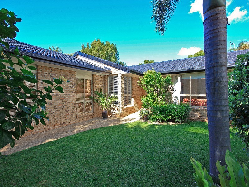 27 Spurs Drive, Wellington Point QLD 4160