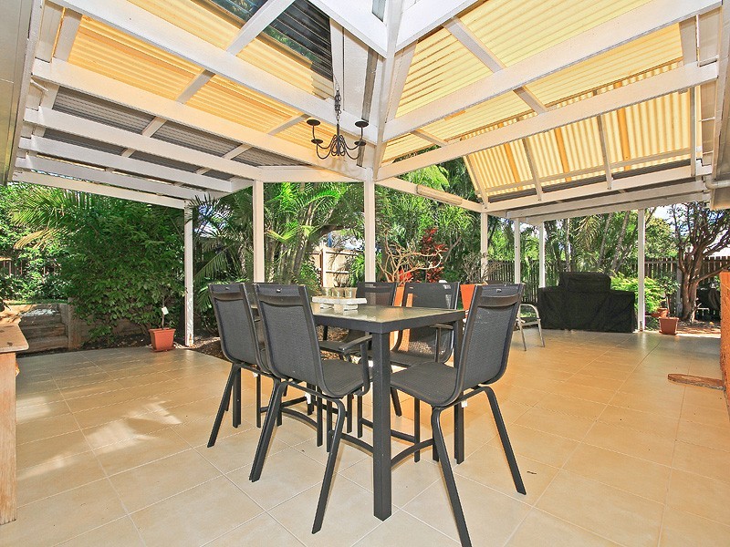 27 Spurs Drive, Wellington Point QLD 4160