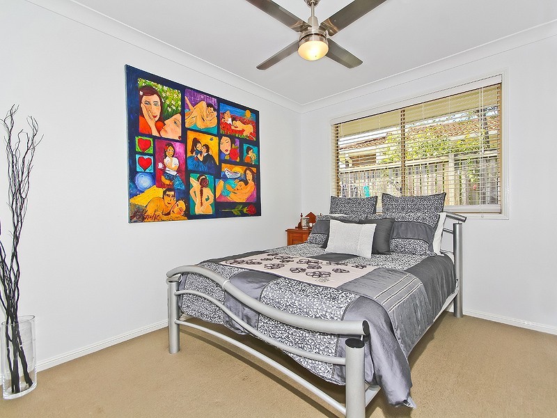 27 Spurs Drive, Wellington Point QLD 4160