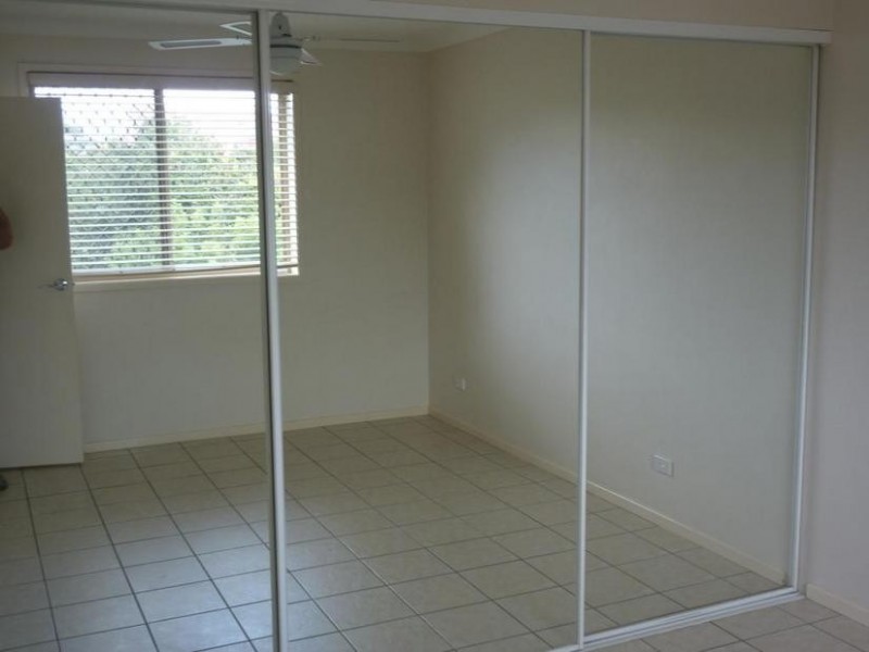 12/14 Spendelove St, Southport QLD 4215