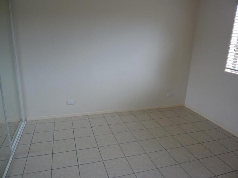 12/14 Spendelove St, Southport QLD 4215