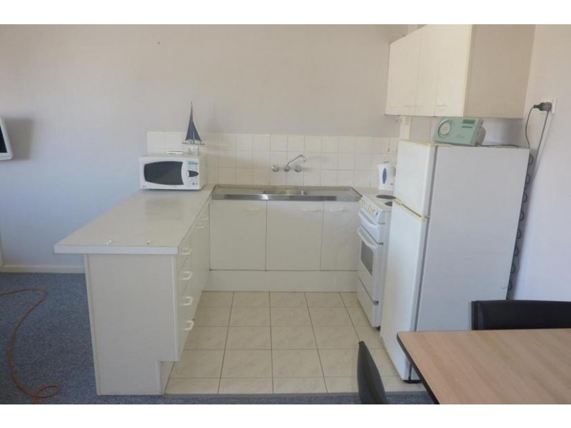 13/22 Leonard, Surfers Paradise QLD 4217