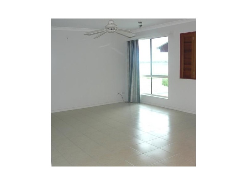 276 Queens Esplanade, Thorneside QLD 4158