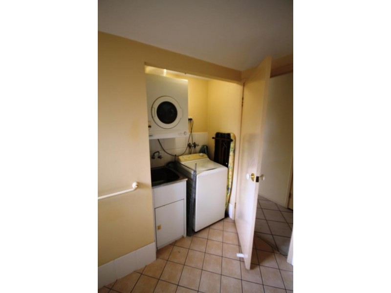 5/2 Broad St, Labrador QLD 4215