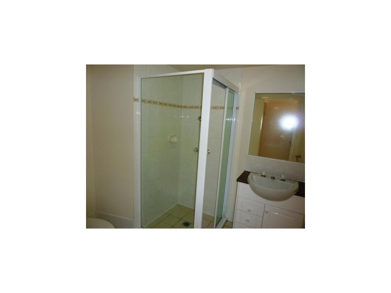 18/52 Queen St, Southport QLD 4215