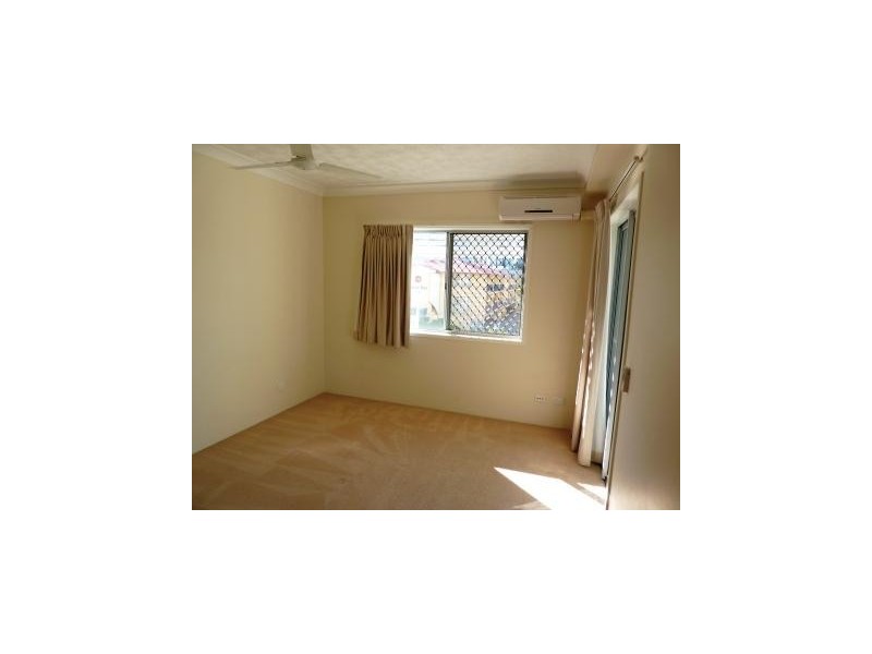 18/52 Queen St, Southport QLD 4215