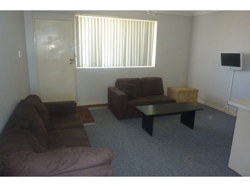 9/22 Leonard Ave, Surfers Paradise QLD 4217