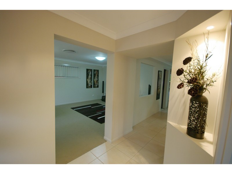 9 Village Drive, Mount Cotton QLD 4165