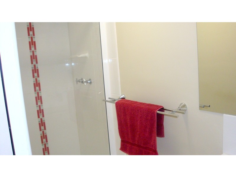 64 Queens Court, Alexandra Hills QLD 4161
