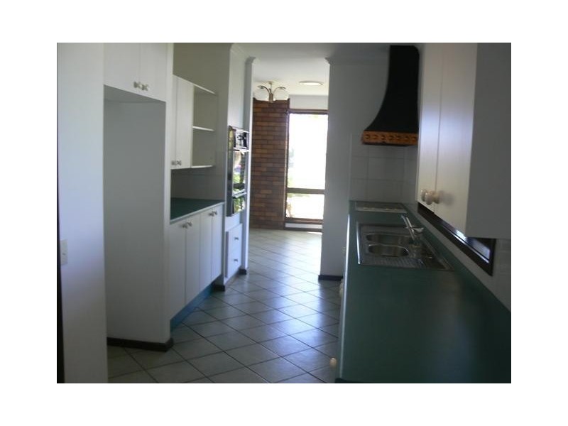 7 Anne Marie Court, Victoria Point QLD 4165
