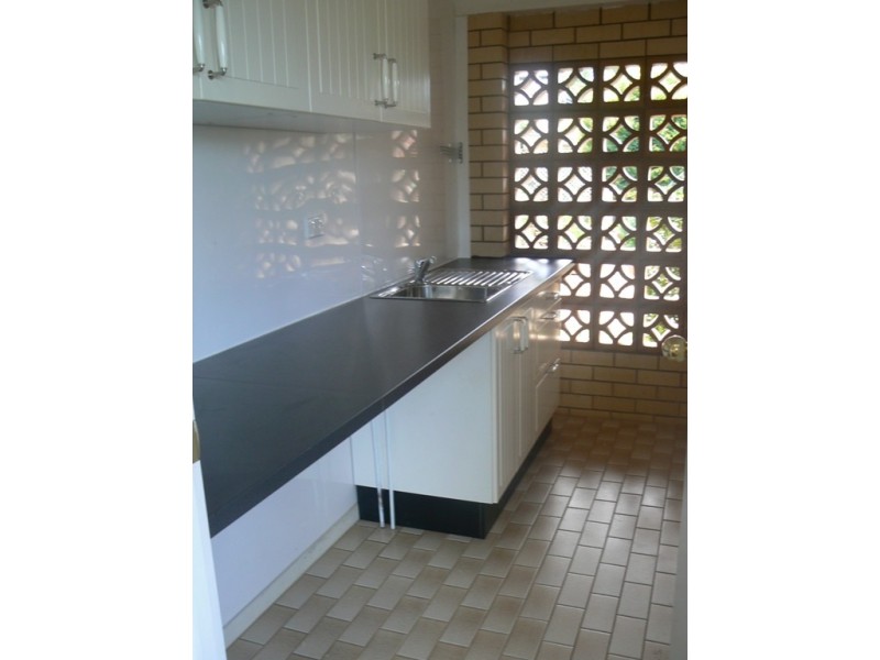 91 Passage Street, Cleveland QLD 4163