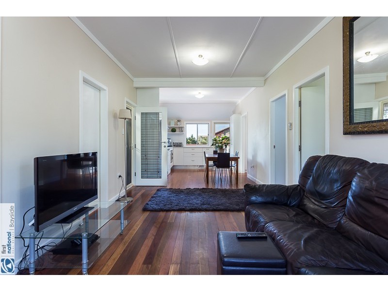 31 Gannon Avenue, Manly QLD 4179