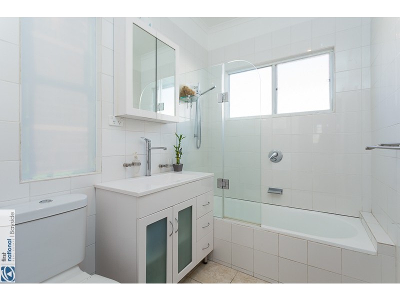 31 Gannon Avenue, Manly QLD 4179