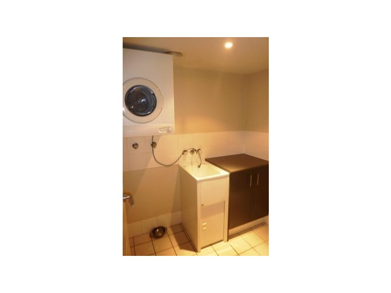 14/48 Lenneberg St, Southport QLD 4215