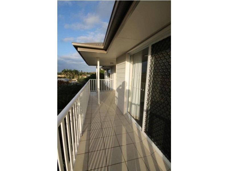 17/27 Walton St, Southport QLD 4215