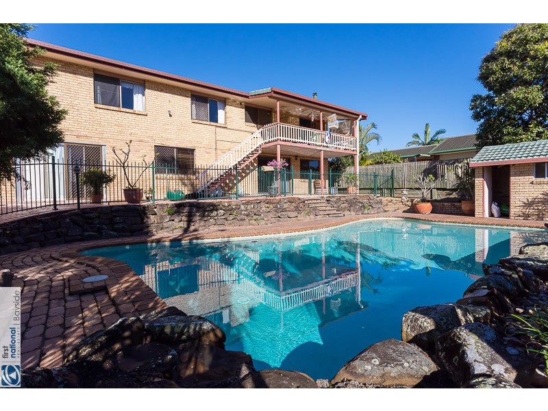 89 Barron Road, Birkdale QLD 4159