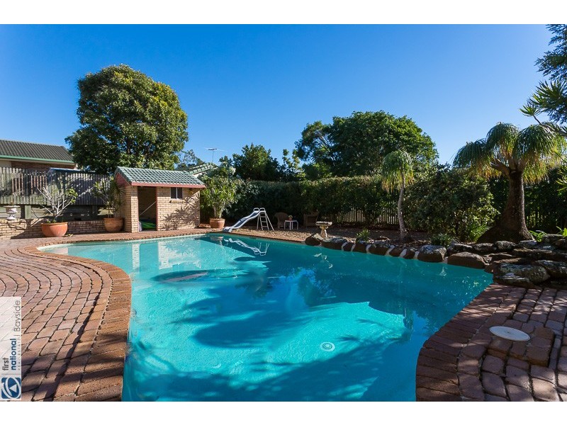 89 Barron Road, Birkdale QLD 4159