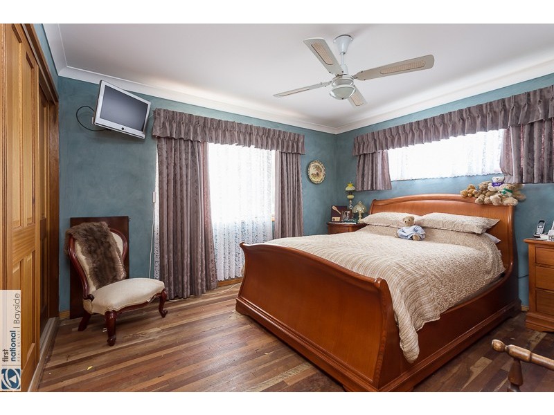 89 Barron Road, Birkdale QLD 4159