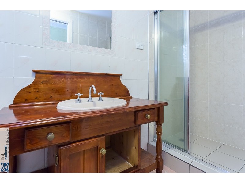 89 Barron Road, Birkdale QLD 4159