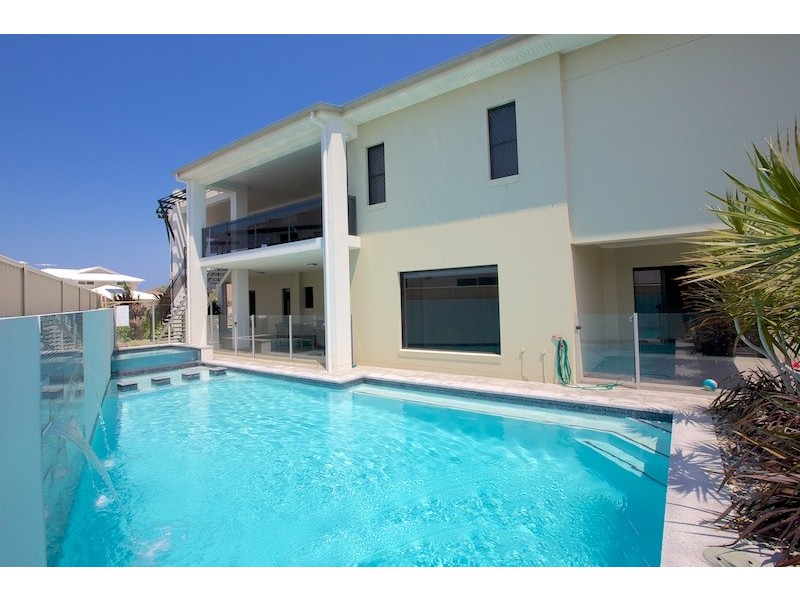 11 Braidwood Street, Thornlands QLD 4164