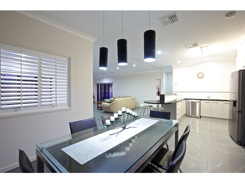 11 Braidwood Street, Thornlands QLD 4164