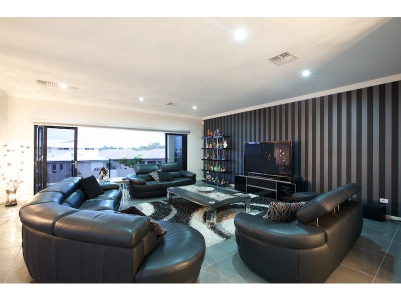 11 Braidwood Street, Thornlands QLD 4164