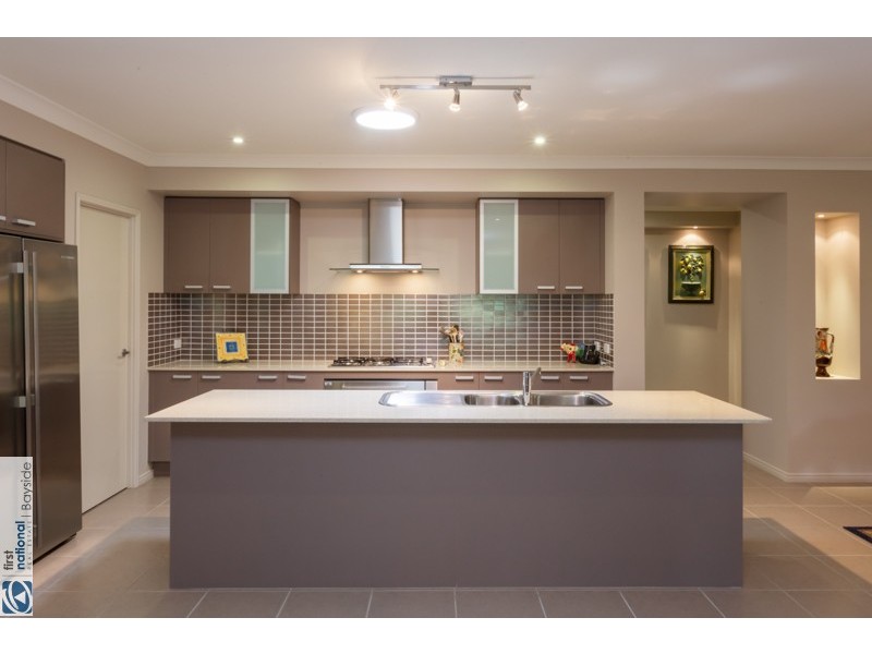 46 Penzance Drive, Redland Bay QLD 4165