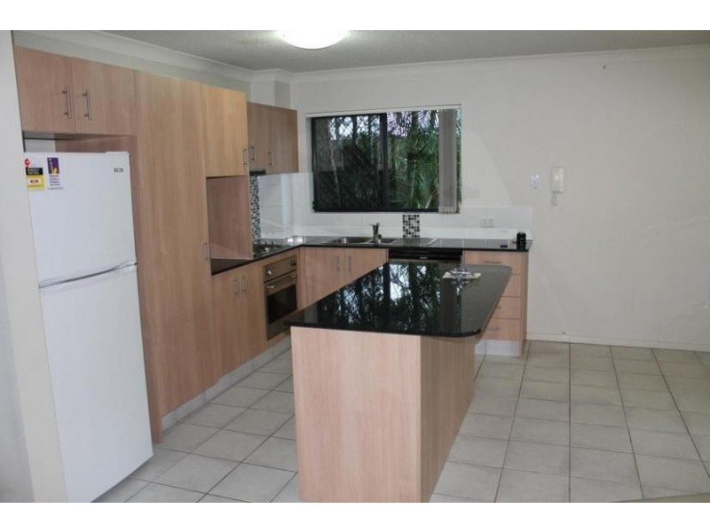 Lot 10, 10/48 Lenneberg St, Southport QLD 4215