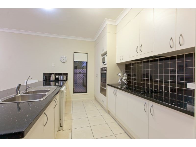 84 Penzance Drive, Redland Bay QLD 4165