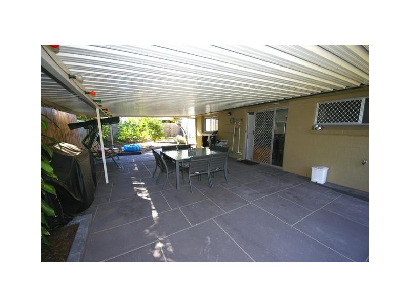 110 Bailey Road, Birkdale QLD 4159