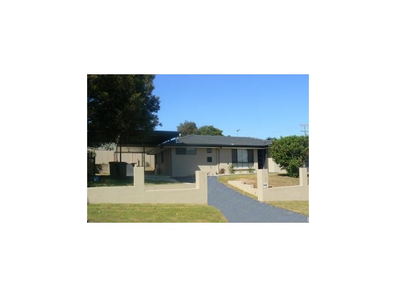 15 Chinnock Court, Alexandra Hills QLD 4161