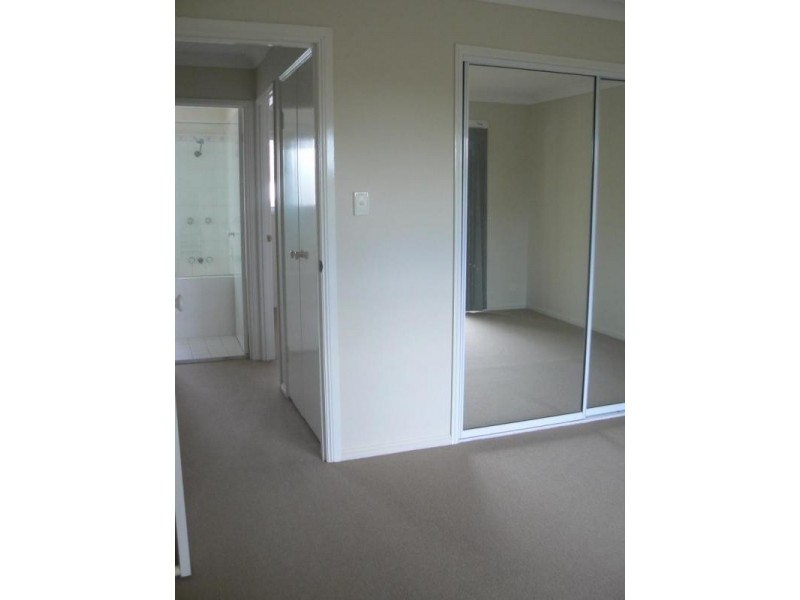 39/14 Kensington Place, Birkdale QLD 4159