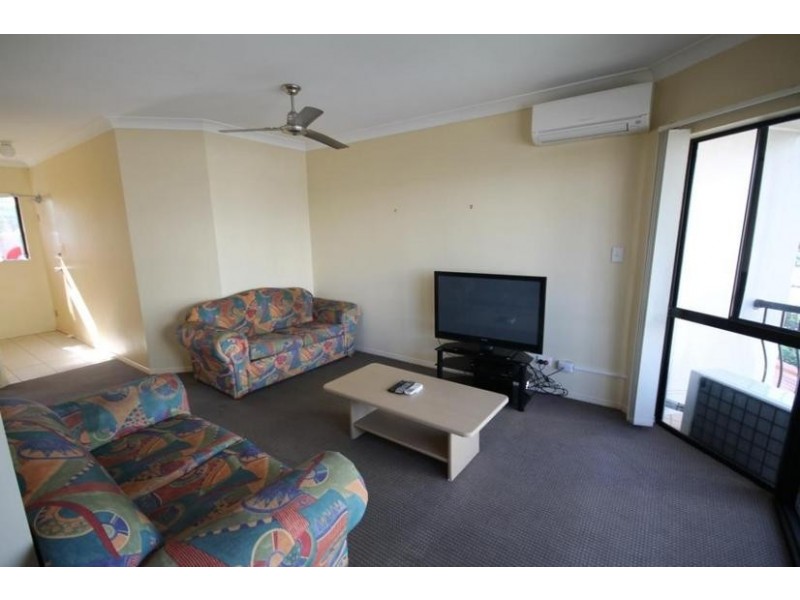 14/2 Broad St, Labrador QLD 4215