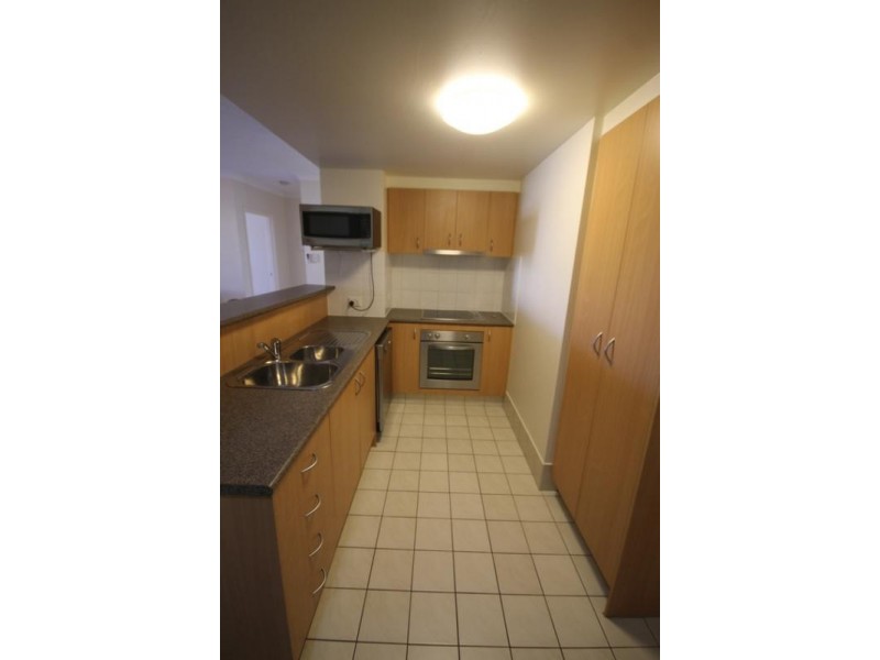 11/52 Queen St, Southport QLD 4215