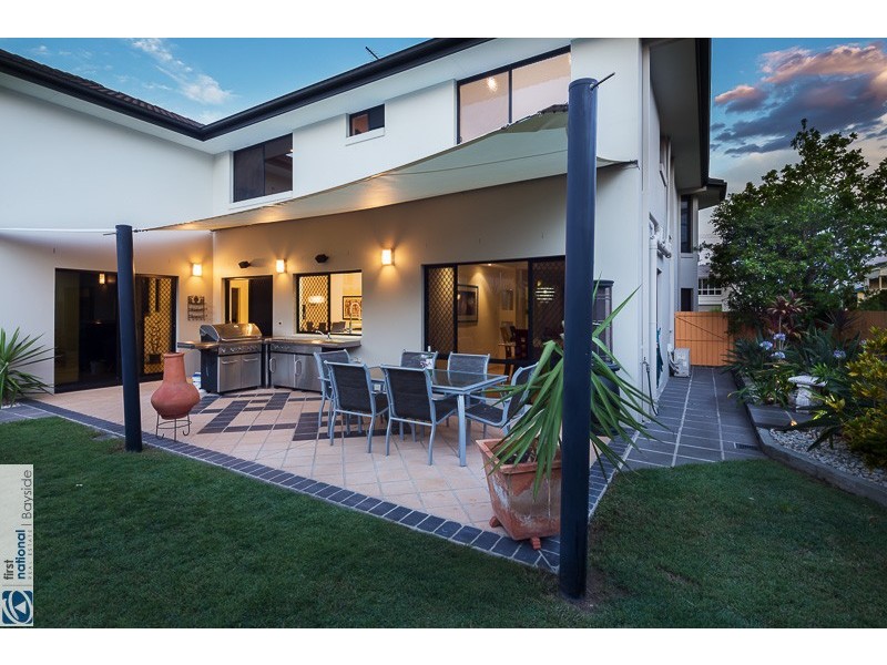 25 Saul Street, Thorneside QLD 4158