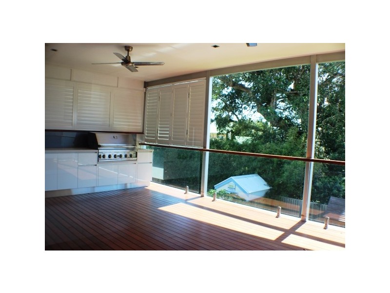 217 Main Road, Wellington Point QLD 4160