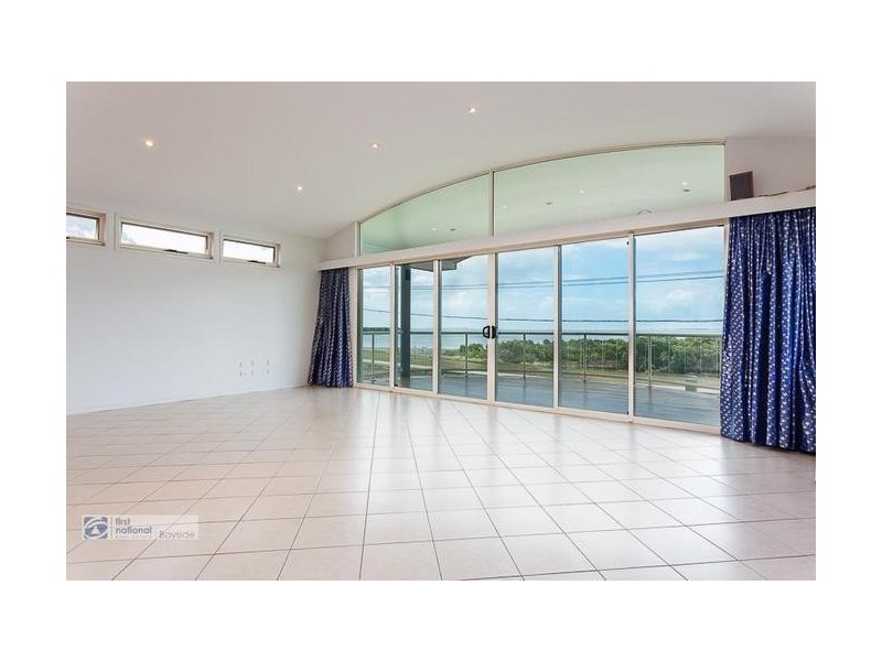276 Queens Esplanade, Thorneside QLD 4158