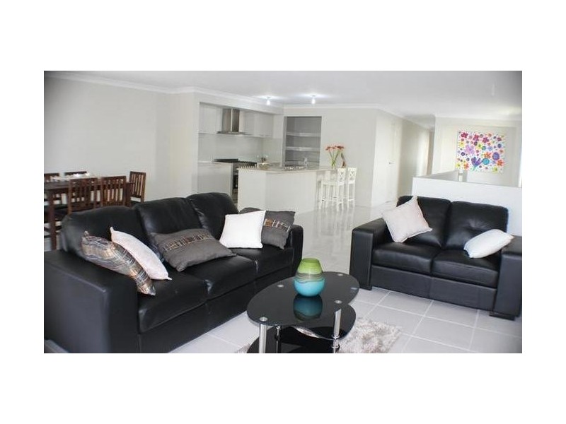 346 Main Road,, Wellington Point QLD 4160