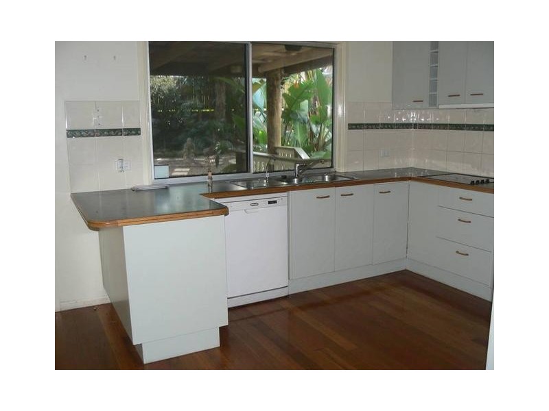 4 James Street, Capalaba QLD 4157
